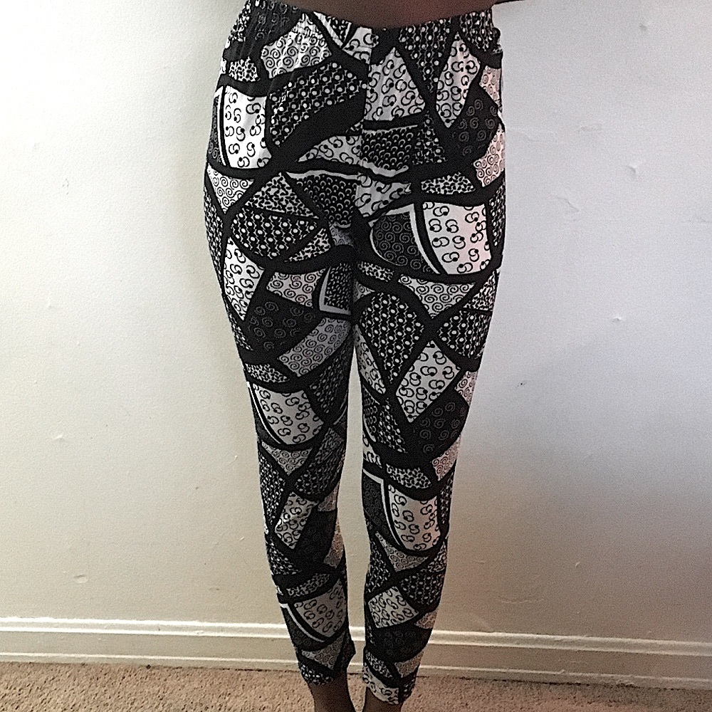 2 for $5 Black and White Abstract Design Leggings